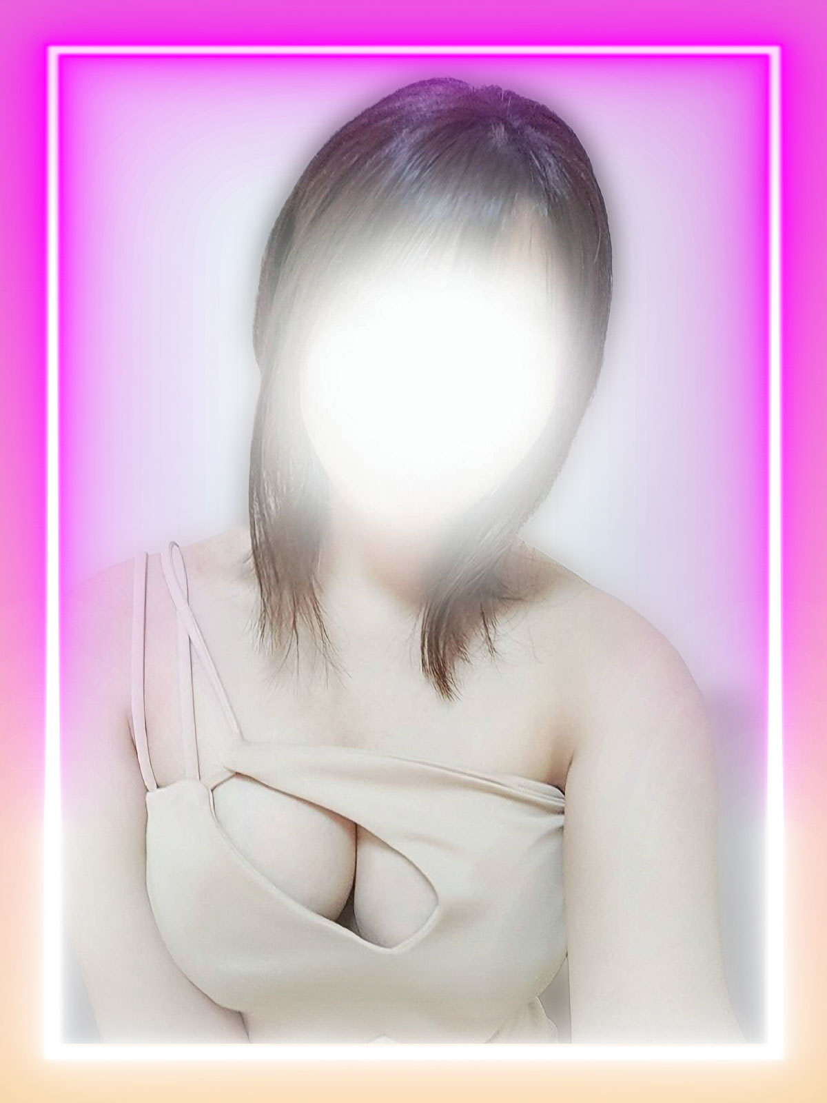 東條くるみ